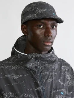 48 Oculus Britta Cap-Klättermusen Hot