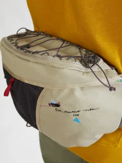 251 Retina Britta Large Lumbarpack-Klättermusen Best