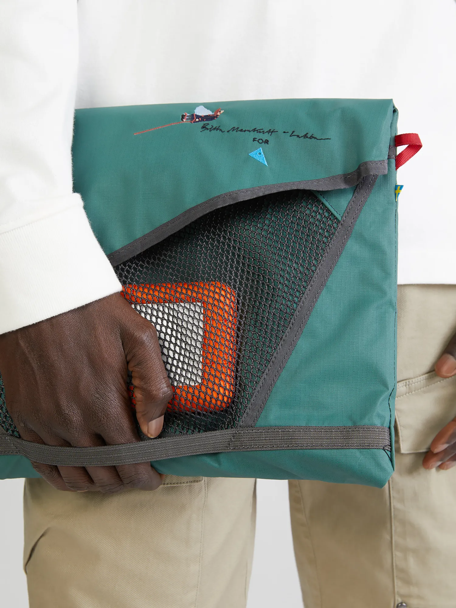 197 Retina Britta Medium Laptop Sleeve-Klättermusen Hot